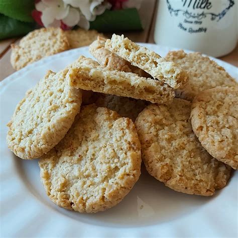 Biscotti Da Colazione Alla Mandorla Dolce Ricetta Facile Cucinare