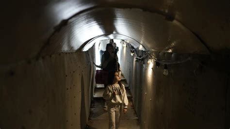 Ils Recr Ent Un Tunnel Du Hamas Tel Aviv Pour D Couvrir Comment