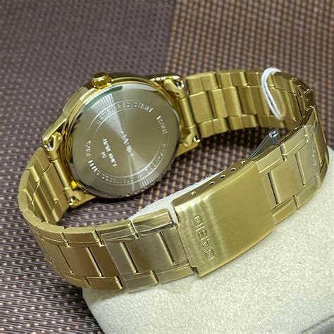 Casio MTP V002G 7B2 Standard Analog Gold Tone Stainless Steel Men S