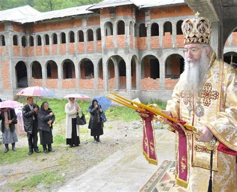 Manastirea De Pe Valea Cosustei Isi Basilica Ro