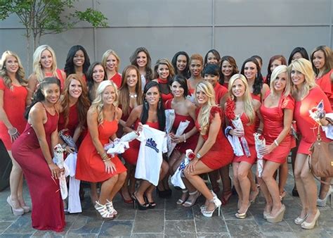 2013-14 Cheerleader Auditions: Team Announcement Photo Gallery | NBA.com