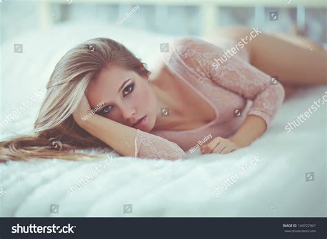 6 Thousand Nude Woman Bed Black White Royalty Free Images Stock Photos Pictures Shutterstock