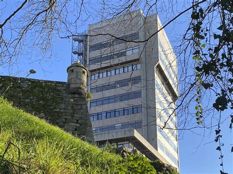 Concello De Vigo Ayuntamiento De Vigo El Edificio Que Pr Flickr