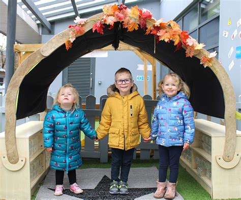 Acorns Parc Nantgarw - Acorns