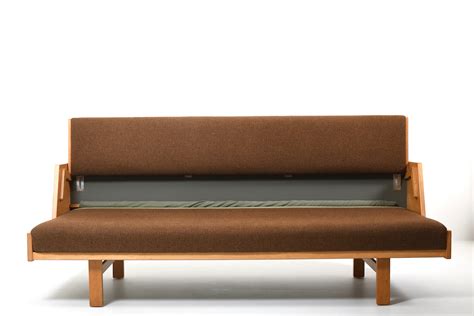 Daybed GE 258 By Hans J Wegner For Getama Denmark 1960s Room Of Art