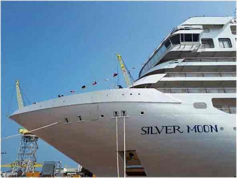 Fincantieri Varata Ad Ancona La Nave Da Crociera Silver Moon