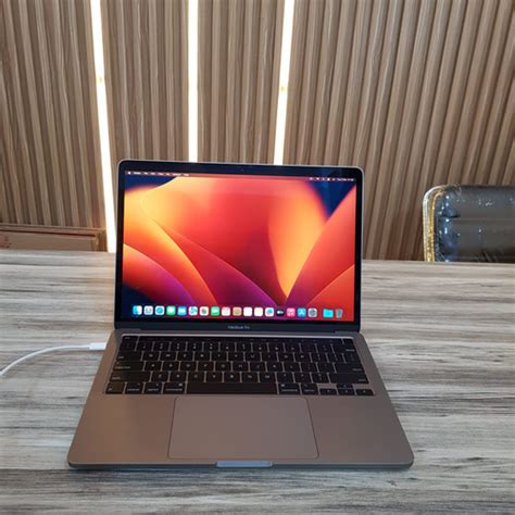 Jual Macbook Pro 2020 13 Touchbar I7 RAM 16Gb SSD 512 Core I5 16 512