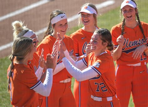 Clemson Softball Kicks Off Ncaa Tournament With No Hitter Just Women