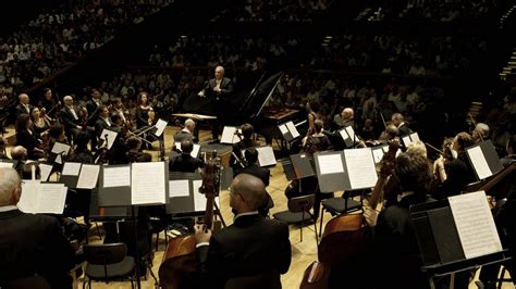 Zubin Mehta, Khatia Buniatishvili - Liszt: Piano Concerto No.2 ...