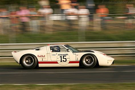 Ford Gt40 Chassis Gt40p1010 Driver Adrian Newey 2006 Le Mans