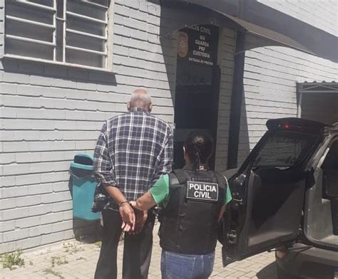 Homem de 64 anos que se apresentava como Pai de Santo é preso por