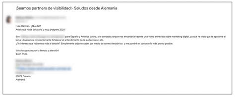 Perplejo Dolor Estrategia Seguimiento Detallado Correos Miserable