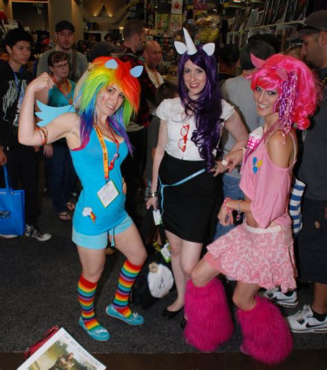 Alternative Fitspiration: My Little Pony Cosplay Brony Fitspiration