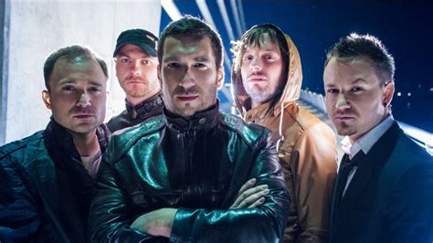 Nude Slovenia Lyrics With Translations