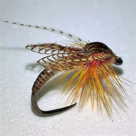 Мушка – особенности, виды, и как на нее поймать хариуса | Рыбалка на ...