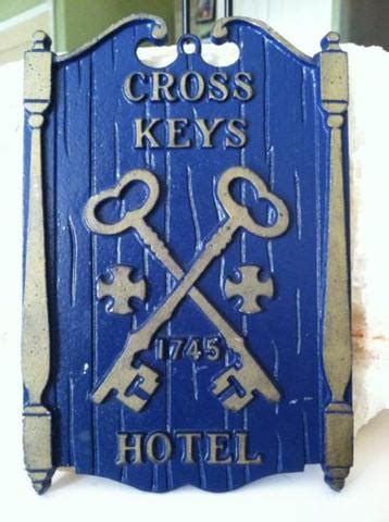 Cross Keys Hotel Emig Cast Iron Plaque Vintage