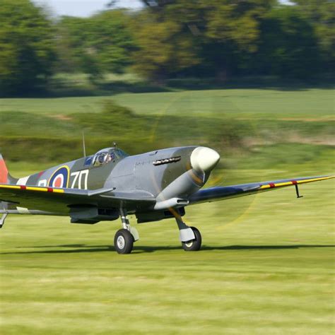 Meet The Supermarine Spitfires The British Fighter Of Wwii Artofit