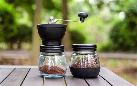 Portable Manual Camping Coffee Grinder - KASSICO