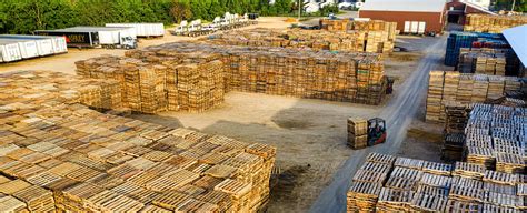 Warum Ladehilfsmittel in der Logistik unverzichtbar sind