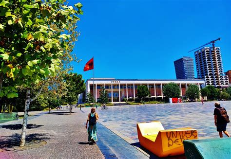 Foto Sheshi Sk Nderbej Tirana Tiran Albania