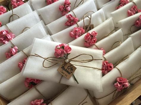 Elegant Modern Diy Gift Wrap Ideas Artofit