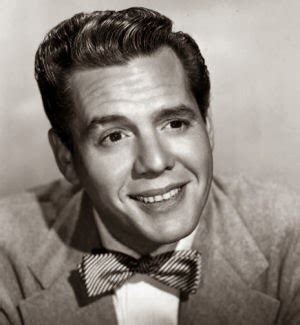 NOTICIAS Y EFEMERIDES MUSICALES Y DEL CINE DESI ARNAZ UN 21 DE