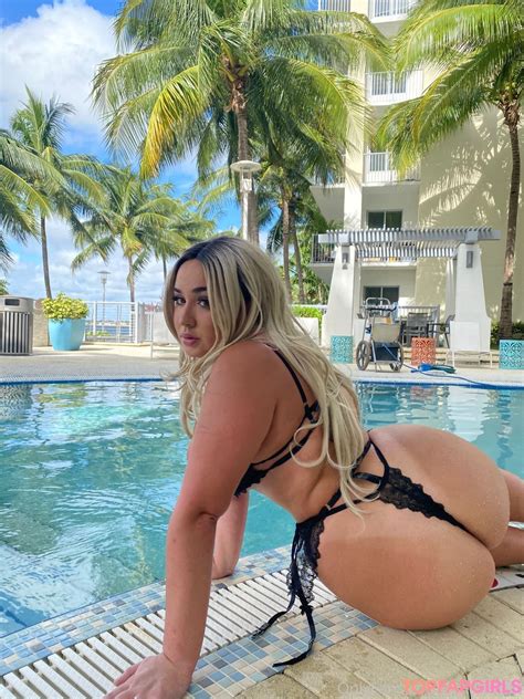 Tana Habibi Aka Queenofhabibiss Nude Onlyfans Leaked Photo