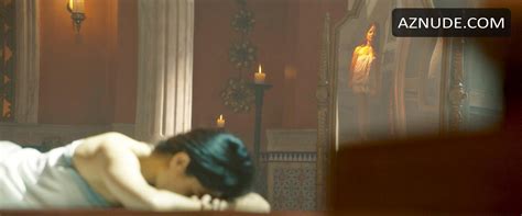 MICHELLE LEE Nude AZNude