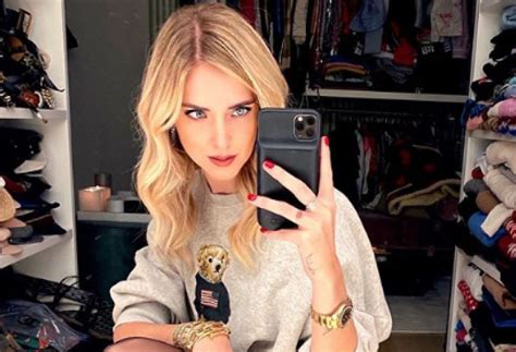 Chiara Ferragni di nuovo nel mirino degli haters perché non usa l