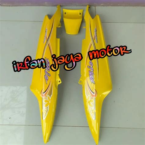 Cover Body Belakang Yamaha Mio Sporty Kuning Lazada Indonesia