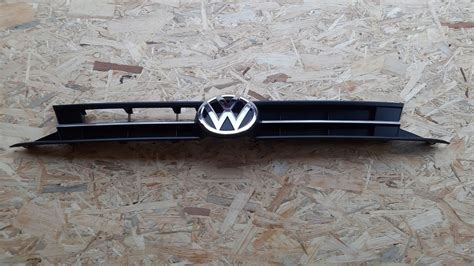 Volkswagen Oe Grill Atrapa Chłodnicy Vw Polo 2G 2G0853651L 17R Opinie