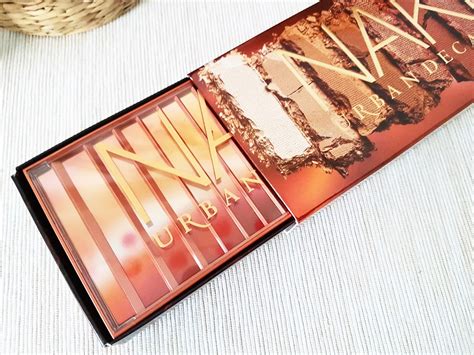 La Naked Heat De Urban Decay Fait Grimper Le Thermom Tre Sortie