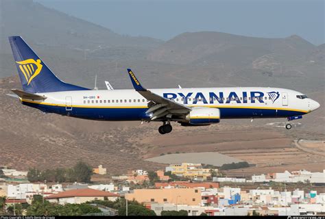 9H QBO Malta Air Boeing 737 8AS WL Photo by Adolfo Bento de Urquía