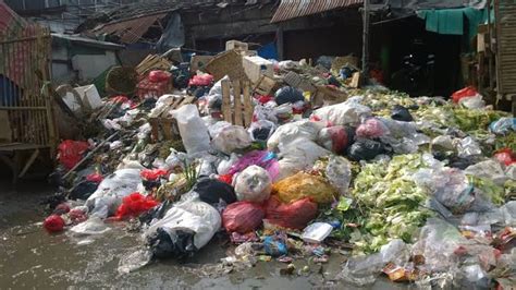 Walhi Jabar Soroti Pengelolaan Sampah Di Pasar Tradisional Jenggala Id