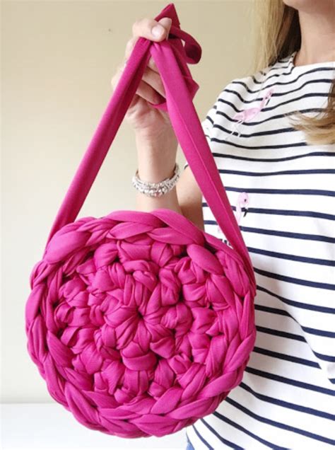 Sarah Shrimpton Circle Crochet Ribbon Bag Free Chunky Crochet Bag