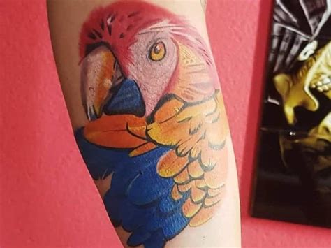 Bird Tattoo Meaning - What Do Bird Tattoos Symbolize?