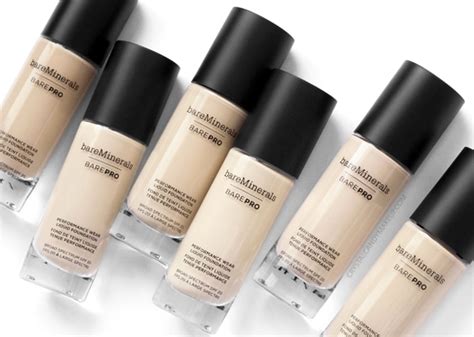 BareMinerals BarePRO Performance Wear Liquid Foundation - CrystalCandy ...