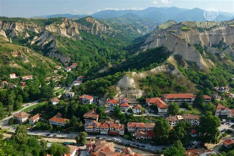 melnik travel  bulgaria  confito