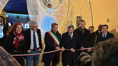 Inaugurato Al Castello Il Villaggio Del Natale Edizione Castello