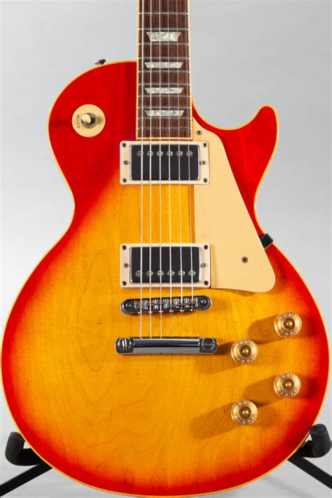 1996 Gibson Les Paul Standard Heritage Cherry Sunburst Guitar Chimp