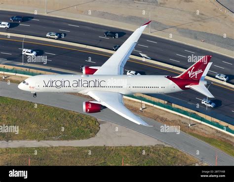 Virgin Atlantic aircraft Boeing 787 Dreamliner view from above ...