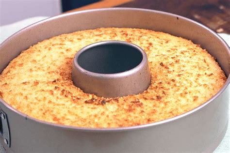 Bolo De Tapioca Granulada Sem Trigo E Sem Fermento O Famoso Bolo De