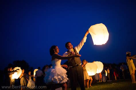 Paper Sky Lanterns at Your Wedding Reception » Michigan wedding ...