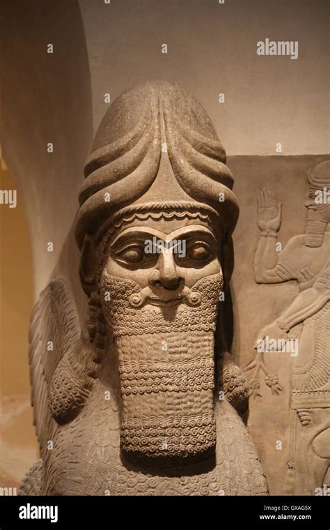 Le N Alado De Cabeza Humana Lamassu A C Neo Assyrian