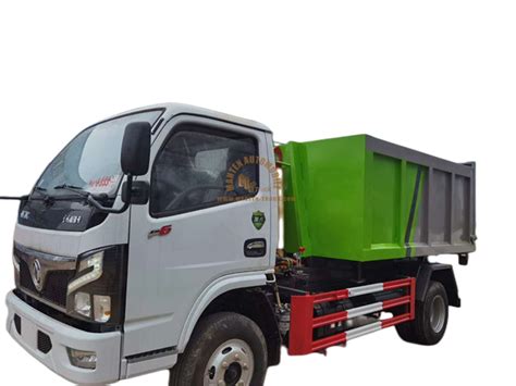 Roro Or Bulk Sinotruk Howo Hook Lift Detachable Container Garbage Truck