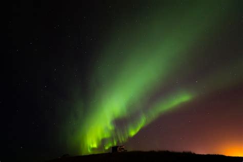 Premium Photo | Northern light aurora iceland