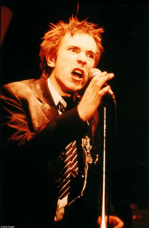 Sex Pistol Johnny Rotten S Former Chelsea Home Is Up For Let For