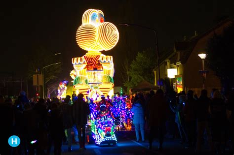 Lichtjesparade In Mierlo Hout Ditishelmond Nl