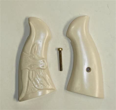 Smith Wesson K L Frame Ivory Like Grips Relief Carved Steer