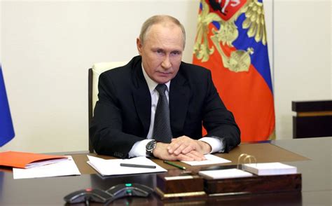 Putin Says Russia Ready To Negotiate Over Ukraine